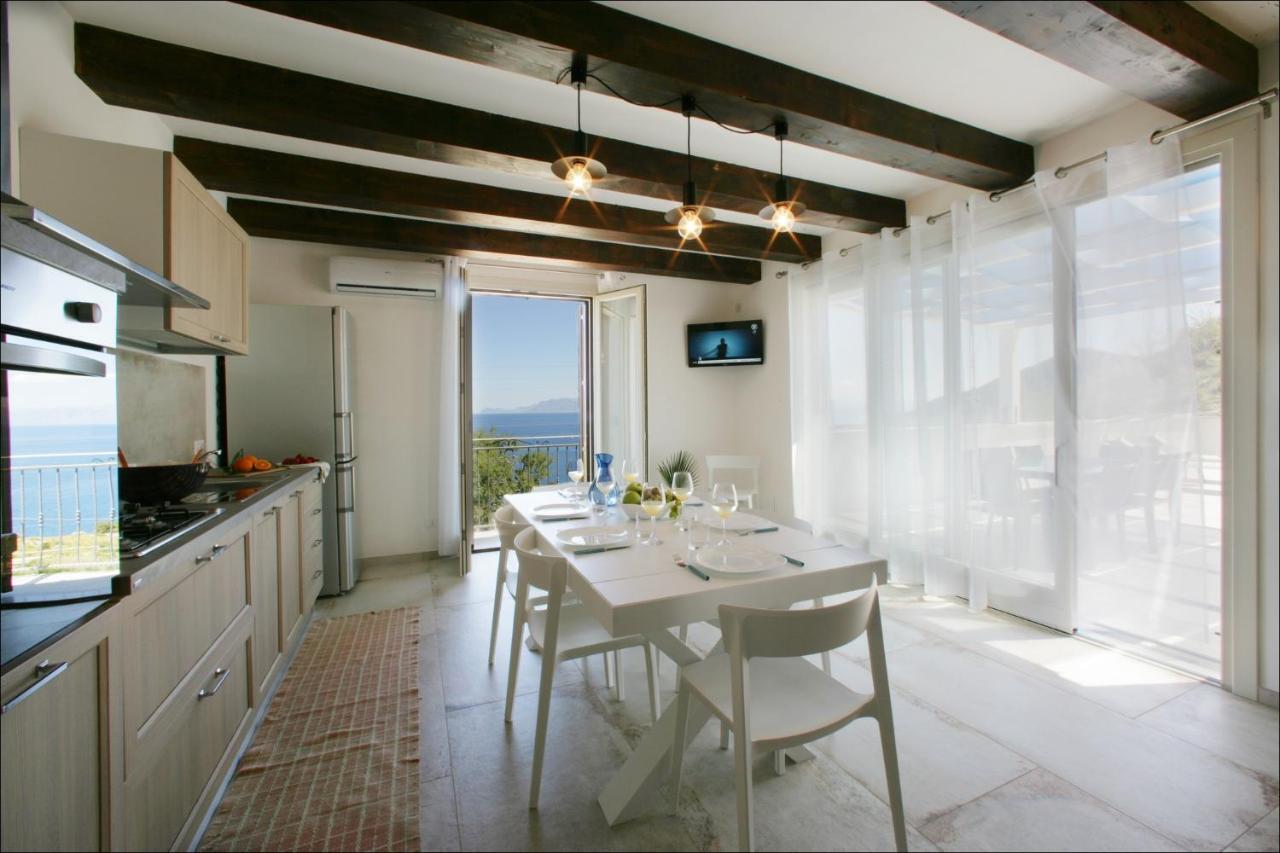 Villa Antonia - Vasca Idromassaggio Terrazza Vista Mare سان فيتو لو كابو المظهر الخارجي الصورة