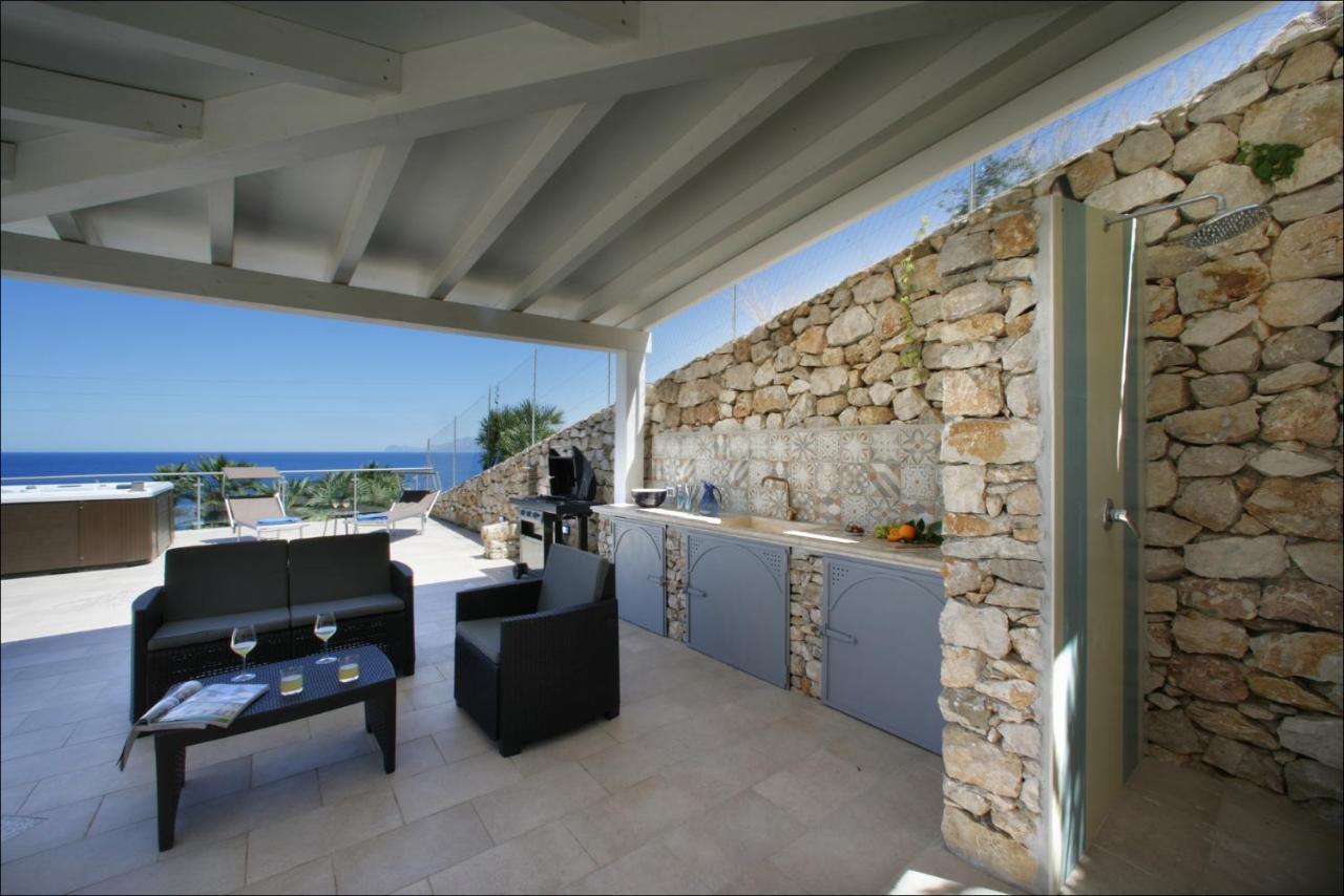 Villa Antonia - Vasca Idromassaggio Terrazza Vista Mare سان فيتو لو كابو المظهر الخارجي الصورة